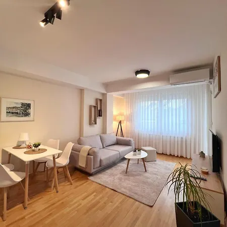 Apartment Nika In The Heart Of
