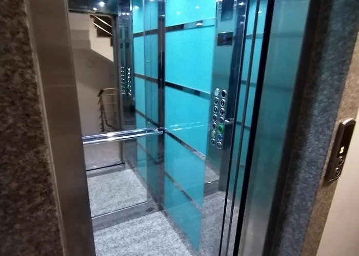 Nika In The Heart Of